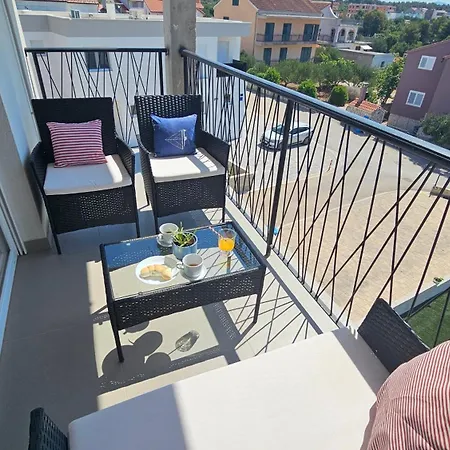 Near The For 4 Apartment