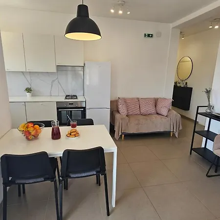 Apartment Near The For 4
